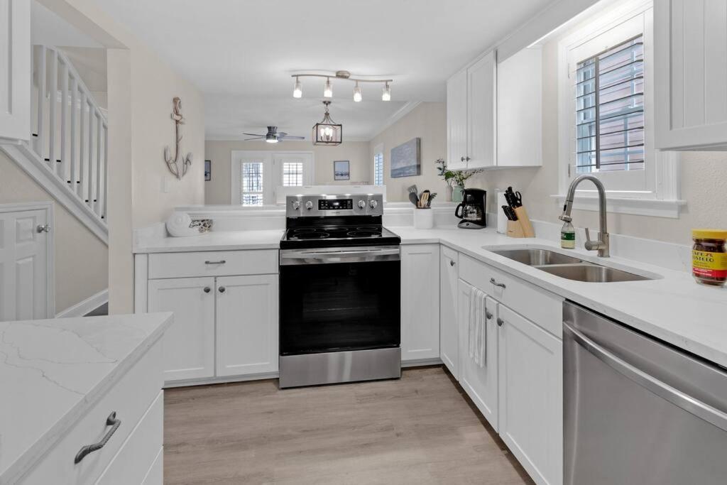 Charming Holiday Isle Destin Beach Access Townhome Екстериор снимка