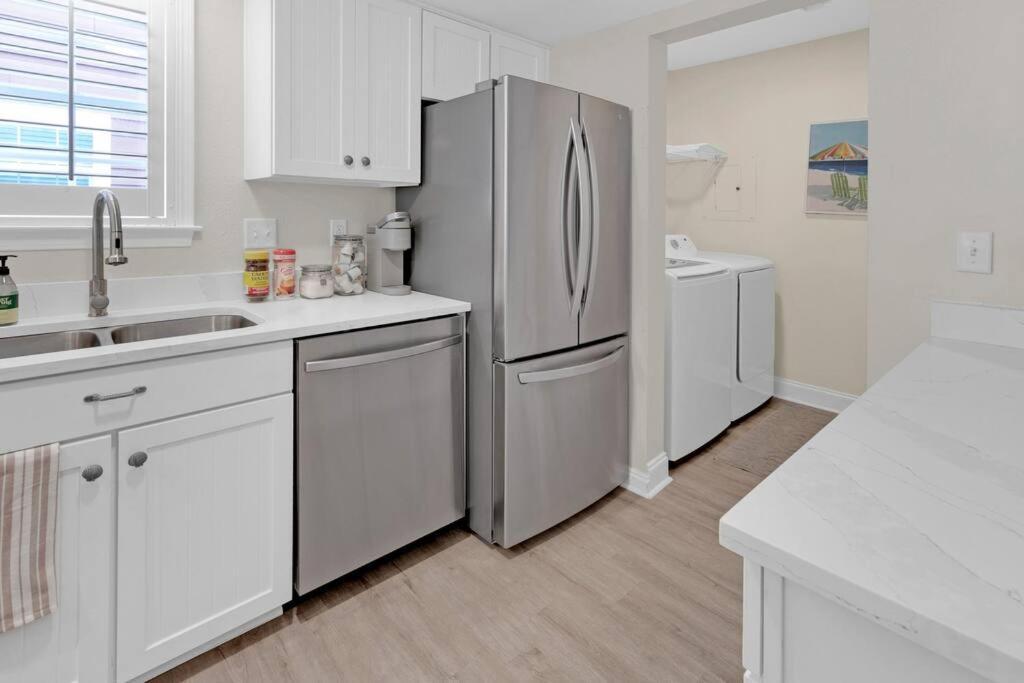 Charming Holiday Isle Destin Beach Access Townhome Екстериор снимка